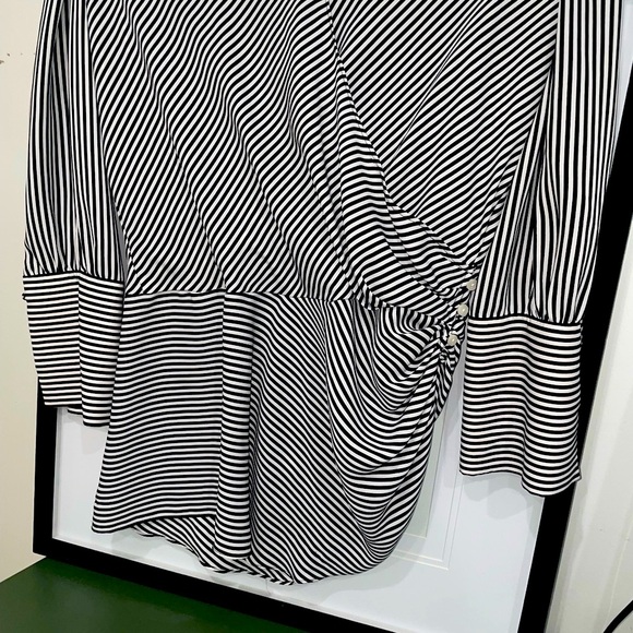 TROUVÉ Black and White Striped Blouse - Picture 3 of 3